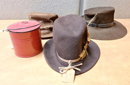 3 VINTAGE HATS AND VINTAGE TIN