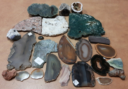 BEAUTIFUL AGATE SLABS, GEODES AND MORE