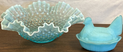 Vintage Fenton Blue Hobnail Opalescent Vase Bowl & Fenton Opaque Blue Hen On Nest