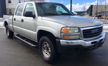 2004 GMC SIERRA 2500 - 6.0L - 4X4