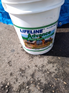 (1) 5 Gallon Bucket Of Life Line Advanced Exterior Top Coat