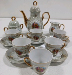 16 Piece Vintage Fine Porcelain Japanese Style Tea Set