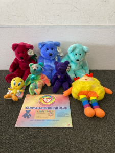 (5) Collectible Beanie Babies, Beanie Baby Membership Card, And More