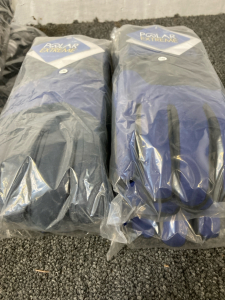 (4) Polar Extreme Winter Snow Gloves