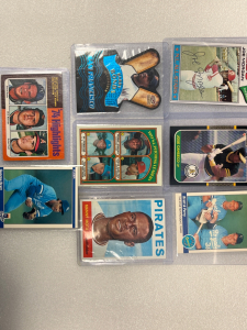 (8) Unverified Sports Cards - Barry Bonds - Manny Mota!