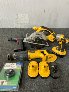 Dewalt Tool Set - Plus more