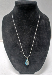 (1) 16.55ct Blue & Black Druzy Agate Gemstone Teardrop w/.925 Necklace