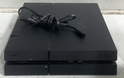 (1) PS4 Game Console