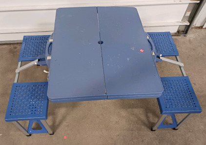 Kids Foldable Picnic Table