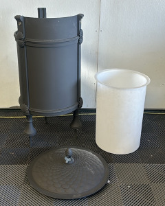 Neri 18 1/2’’ x 41’’ Galvanized Steel Decorative Trashcan