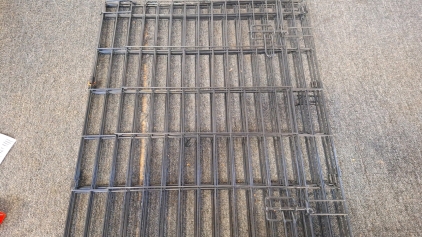 Pet gate/ cage