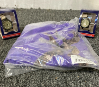 (2) Smith and Wesson Field Watch and Purple Browning women&rsquo;s shirt size XL