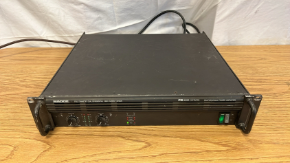 Mackie 2 Channel Amplifier, Powers On
