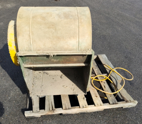 Squirrel Cage Fan Belt Driven Powers On 34"x 32"