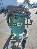 Clemco Industrial Sand Blaster with Hoses unable to test