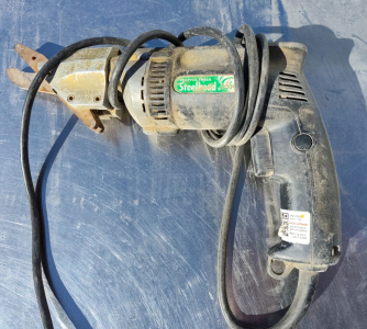 Steel Head Electric Shear /powers on