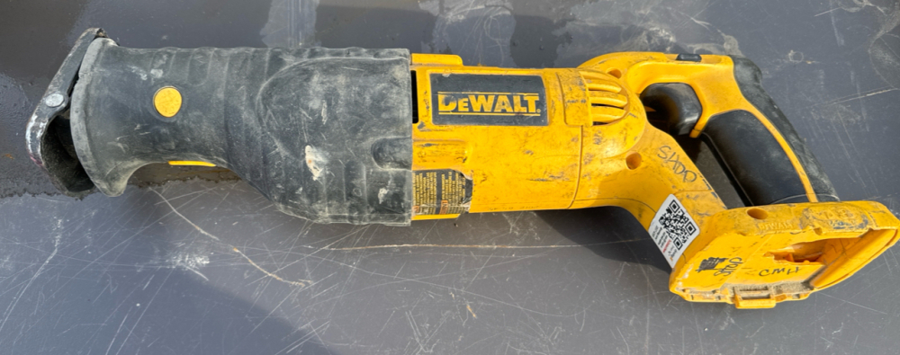 18v Dewalt Sawzall DC385 W/Battery