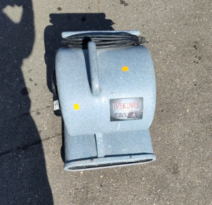 Viking Centrifugal Air Mover 2200EX (powers on)