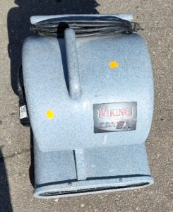 Viking Centrifugal Air Mover 2200EX (powers on)