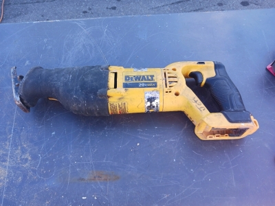 Dewalt 20v max