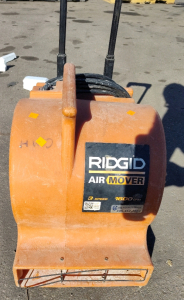 Rigid Air Mover 1600cfm 3 SPD powers on