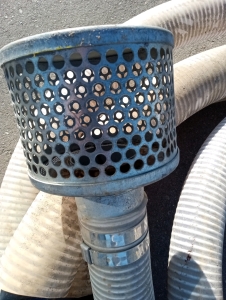 (2) white pump hoses
