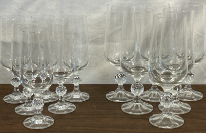 Claudia Crystal Collection By Bohemia (6) Champagne Flute Glasses (6) Flutes Glasses