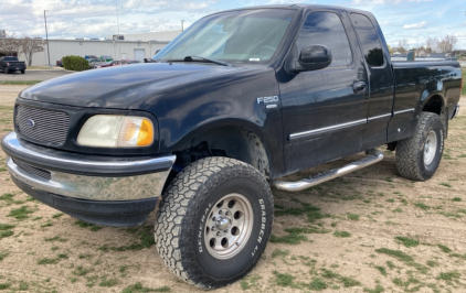 1998 FORD F-250 - AFTERMARKET STEREO!