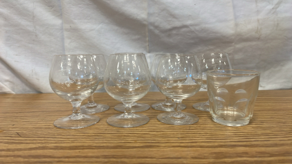 7 Hennessy Shot Glasses, 1 Glass Shot Glass