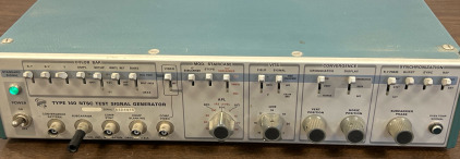 Tektronix Type 140 NTSC Test Signal Generator