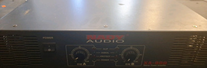 Stereo power amplifier