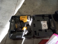 DeWalt coil fencing nailer 70 min psi -120 max psi with hard case good working order