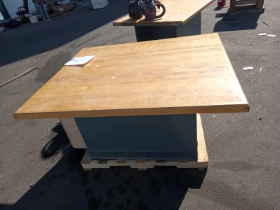 Work bench table 53"x64"x33.5" long wood with steel frames around good condirtionition