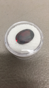 (1) 10.75 ct. Pigeon Blood Red Ruby Oval VVVS Diamond Cut Gemstone