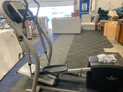 Nortic Track Elliptical CX1055
