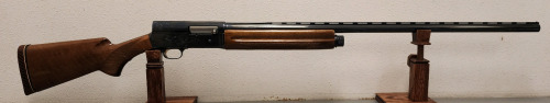 Browning Magnum Twelve Auto 5, 12ga Semi Automatic Shotgun, 32" Barrel-- 02112PX151