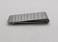 Two Tone Trump Ring Size 12 With Silver Tone Money Clip - 4