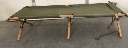 Vintage US Army Fold Out Portable Cot