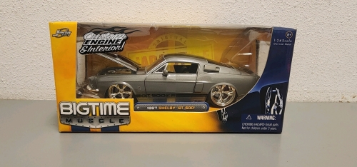 Big-time Muscle 1967 Shelby GT-500 Die Cast Model