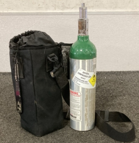 (1) Portable Oxygen Tank With Bag