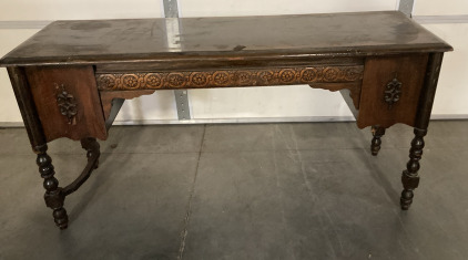 Decorative Wooden Table (60&rdquo;X30&rdquo;X20&rdquo;)