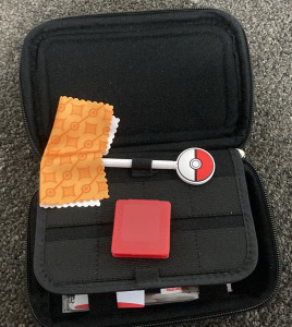 3DS (Works!) In Pok&eacute;mon Nintendo DS Case With Pok&eacute;mon Screen Pen, Pok&eacute;mon Screen Cloth, (2) Nintendo 3DS Memory Cards, Charger, And DS Screen Protector