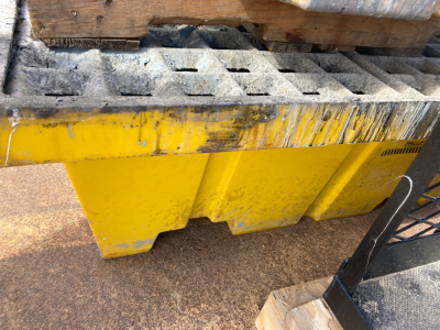 Large Spill Contaminate Tray