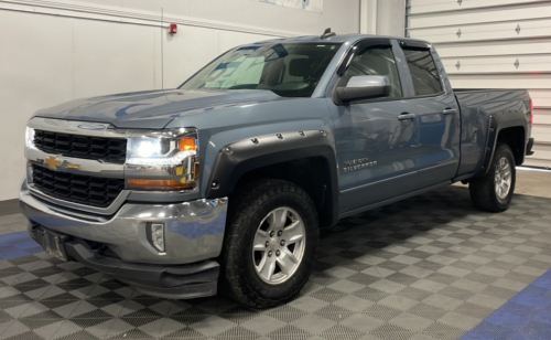 2016 Chevrolet Silverado - 4x4!