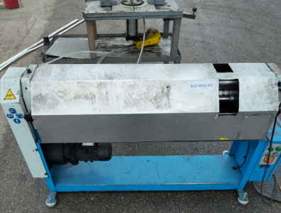 Ras Roller with Foot Control Pedals and 3 Phase Electric Motor 66"x22"x67" including Air Operated Spooling Machine