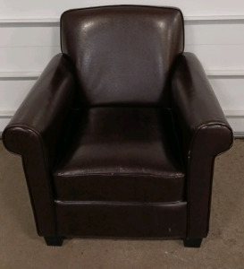 Fault Leather Chair (Dark Brown)