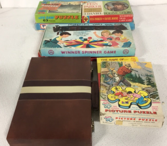 Assortments Of Games & Puzzles Daniel Boone Show Wood Bruning Kit