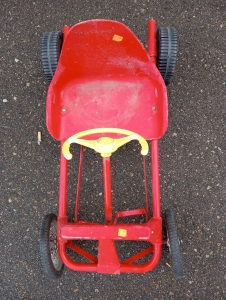 Vintage red yellow with one black set of rims and one set of metal wire wheels good condition 28"x14"