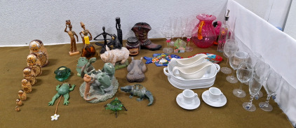 Collection Of Interior & Exterior Decorative Items & More