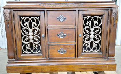 (1) Beautiful 3 Drawer Curio Cabinet
